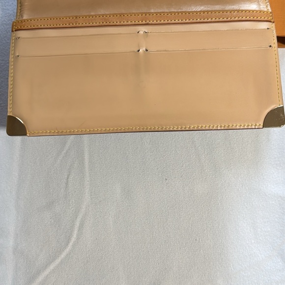 LOUIS VUITTON TASHAKI MURAKAMI TRIFOLD  LONG WALLET  🔥🔥 - Picture 9 of 12